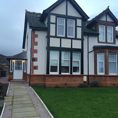 Dawn Break Bed & Breakfast Largs Bagian luar foto