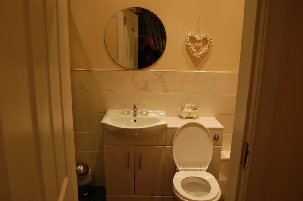 Dawn Break Bed & Breakfast Largs Ruang foto